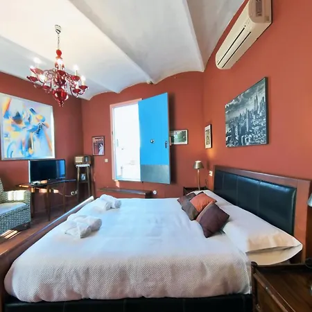 Utopia Hotel