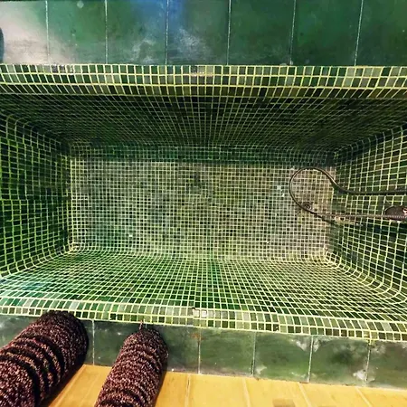 Utopia Hotel