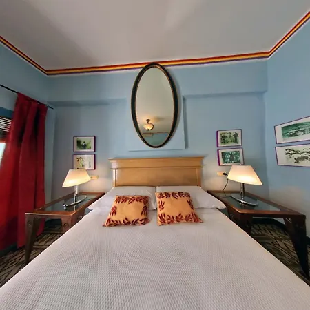 Utopia Hotel 4*